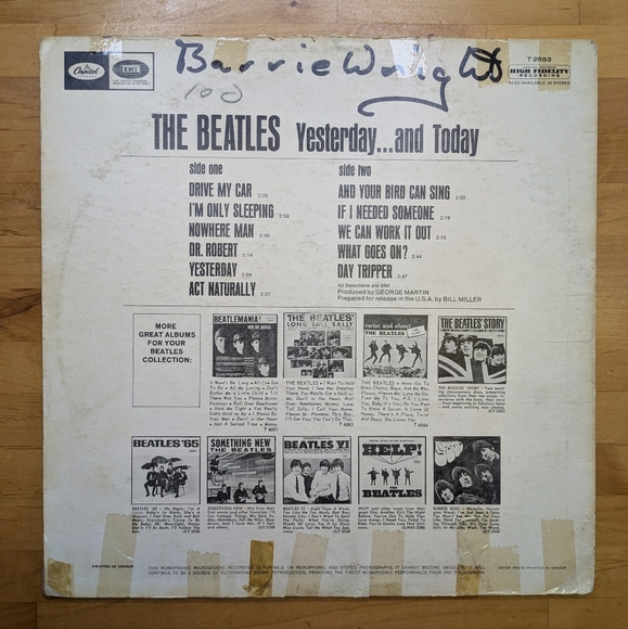 The Beatles 'Yesterday and Today' Vinyl Record - Picture 3 of 8